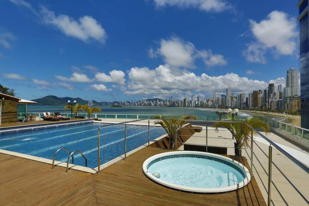 Apartamento Kitnet Em Predio Com Vista Mar Balneario Camboriu